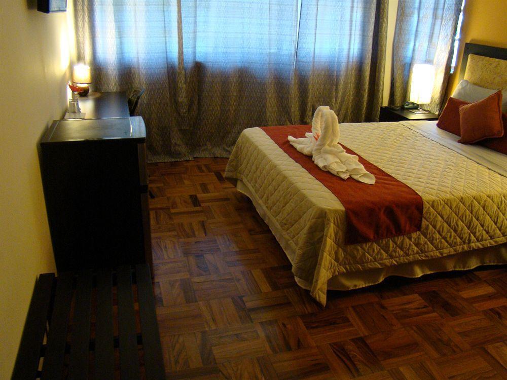 Hotel Portal Colonial San José Esterno foto
