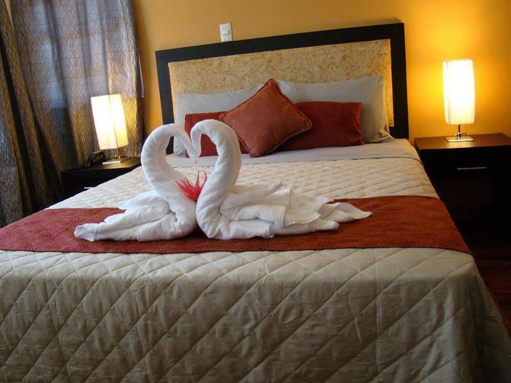 Hotel Portal Colonial San José Esterno foto