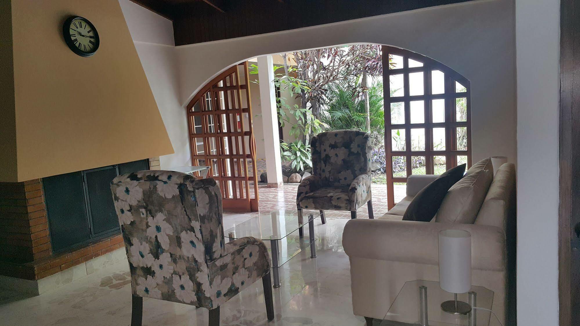 Hotel Portal Colonial San José Esterno foto